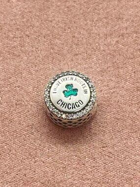 Pandora Chicago I Have Irish Roots Ih four-leaf clover Exclusive Charm Bracelets